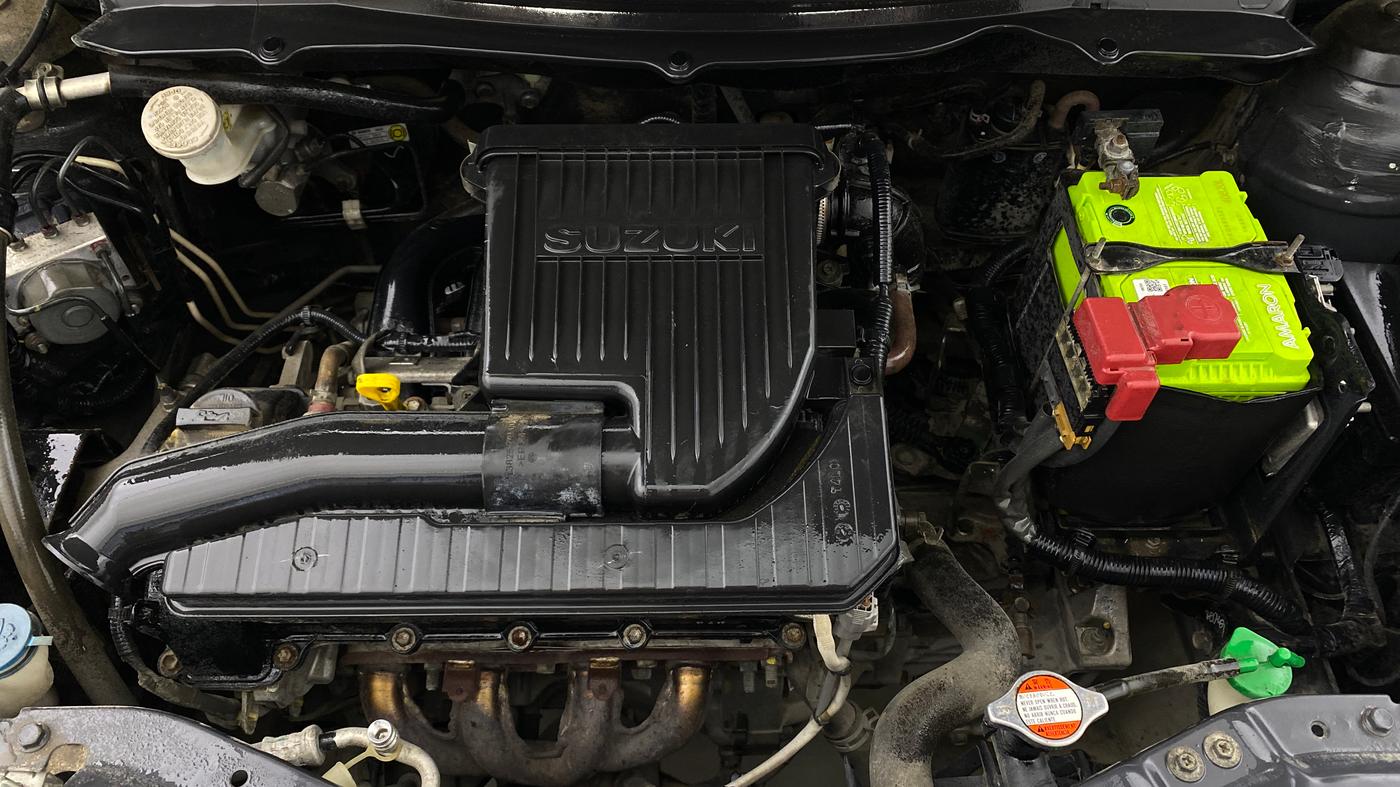 2017 Maruti Swift ZXI, Petrol, Manual, 59,396 km, Engine View