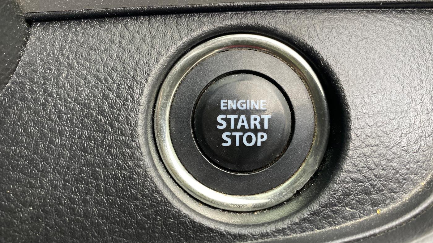 2017 Maruti Swift ZXI, Petrol, Manual, 59,396 km, Keyless Start/ Stop Button