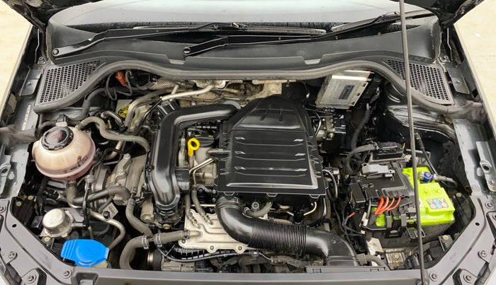 2021 Volkswagen Polo COMFORTLINE 1.0L TSI AT, Petrol, Automatic, 62,247 km, Engine View