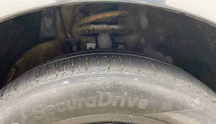 2021 Volkswagen Polo COMFORTLINE 1.0L TSI AT, Petrol, Automatic, 62,247 km, Right Front Tyre Tread