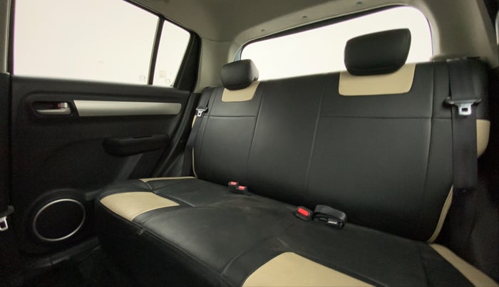 2011 Maruti Swift VXI, Petrol, Manual, 20,576 km, Right Side Rear Door Cabin
