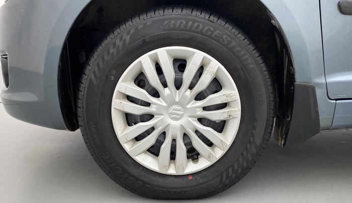 2011 Maruti Swift VXI, Petrol, Manual, 20,576 km, Left Front Wheel