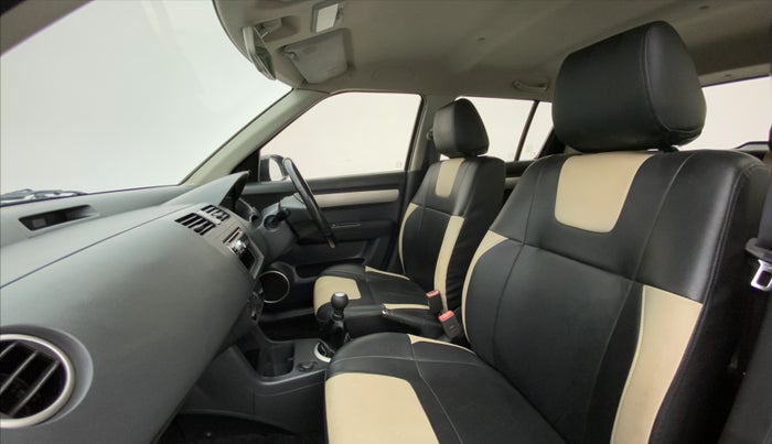 2011 Maruti Swift VXI, Petrol, Manual, 20,576 km, Right Side Front Door Cabin