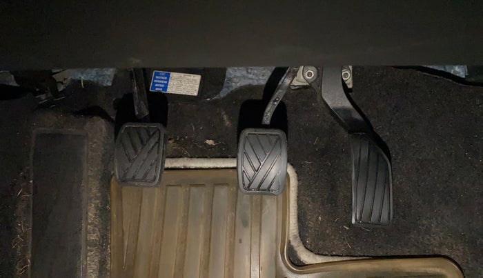 2018 Maruti Vitara Brezza ZDI, Diesel, Manual, 75,896 km, Pedals