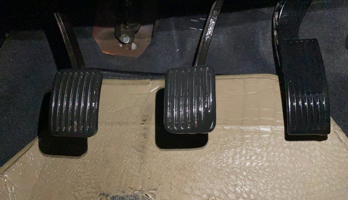 2018 Hyundai Grand i10 SPORTZ 1.2 KAPPA VTVT, Petrol, Manual, 23,843 km, Pedals