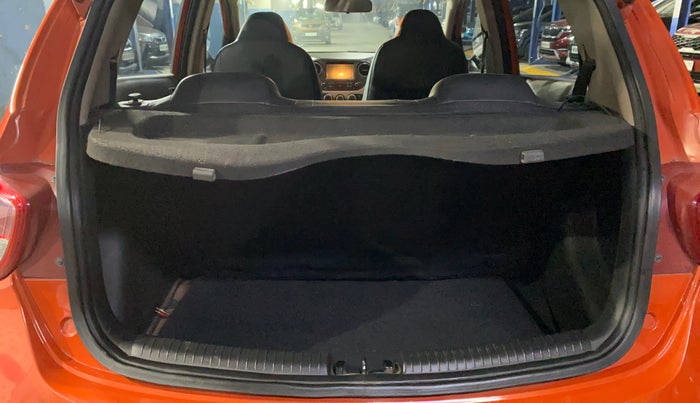 2018 Hyundai Grand i10 SPORTZ 1.2 KAPPA VTVT, Petrol, Manual, 23,843 km, Boot Inside