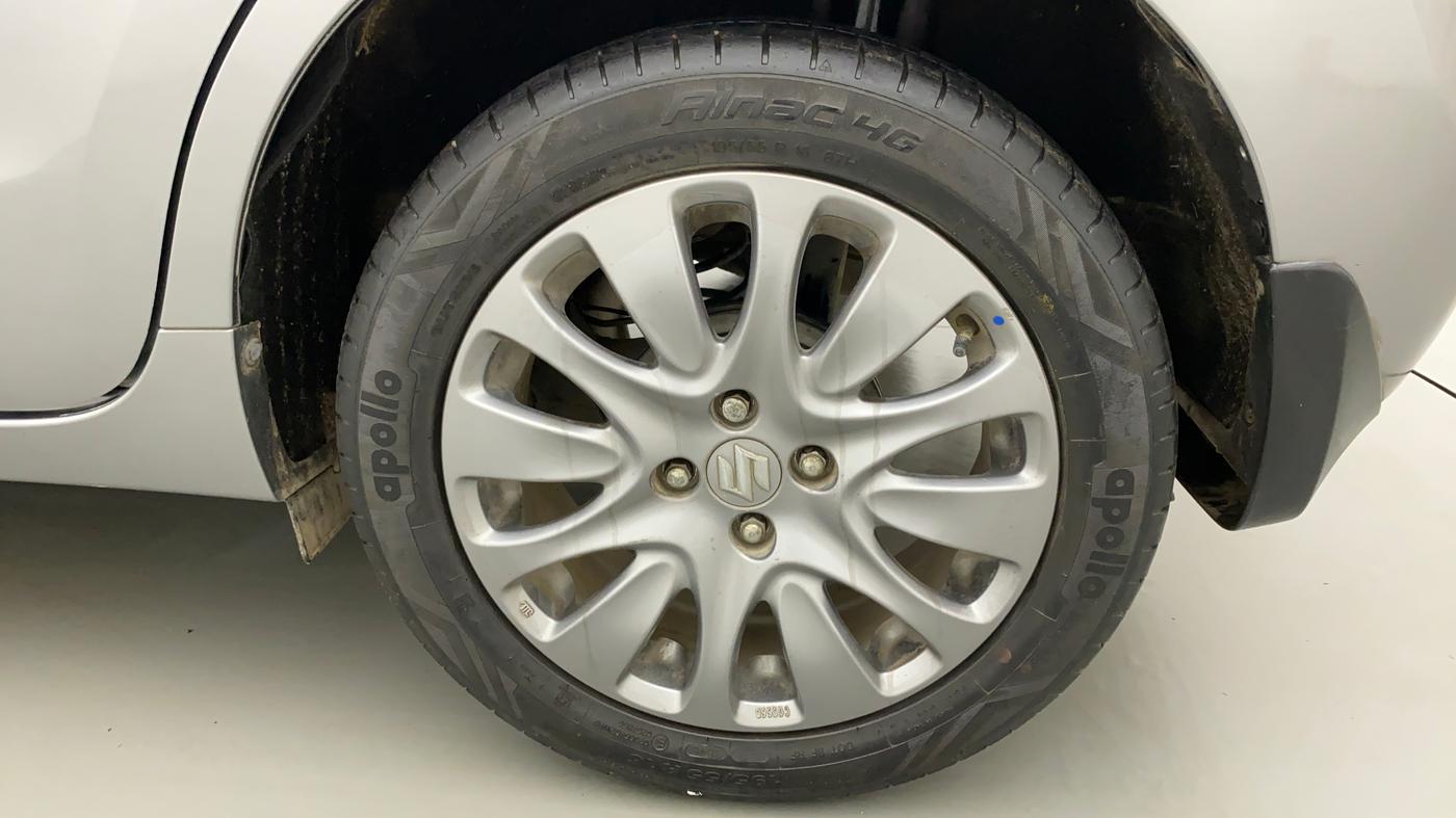 2016 Maruti Baleno ZETA CVT PETROL 1.2, Petrol, Automatic, 46,075 km, Left Rear Wheel