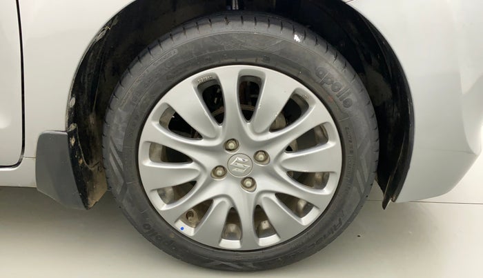 2016 Maruti Baleno ZETA CVT PETROL 1.2, Petrol, Automatic, 46,075 km, Right Front Wheel