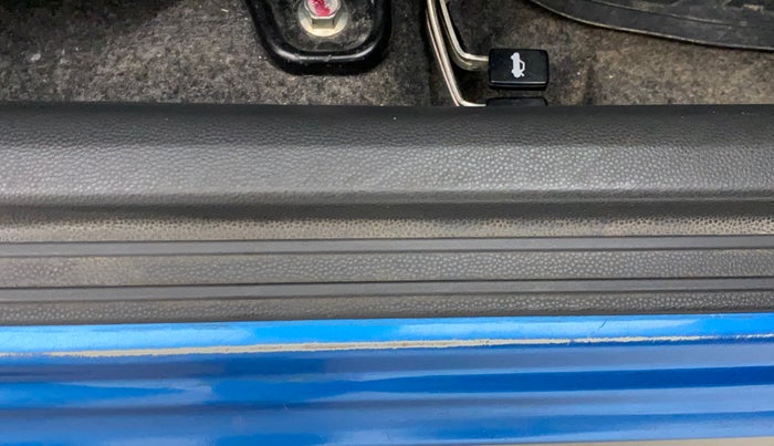 2016 Maruti Alto K10 VXI (O) AMT, Petrol, Automatic, 14,961 km, Right running board - Minor scratches