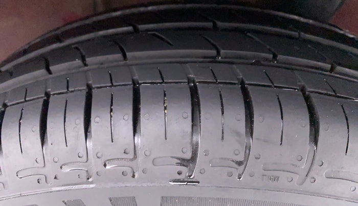 2021 Hyundai GRAND I10 NIOS SPORTZ 1.2 AT, Petrol, Automatic, 12,075 km, Left Rear Tyre Tread