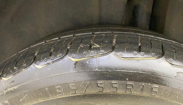 2018 Maruti Ciaz ALPHA DIESEL 1.3, Diesel, Manual, 88,214 km, Left Rear Tyre Tread