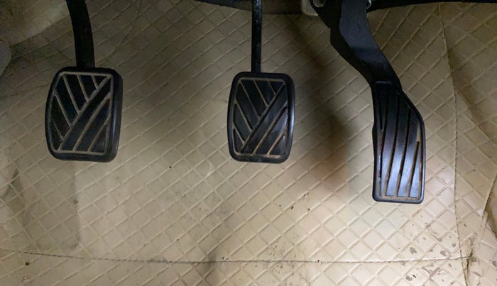 2018 Maruti Ciaz ALPHA DIESEL 1.3, Diesel, Manual, 88,214 km, Pedals