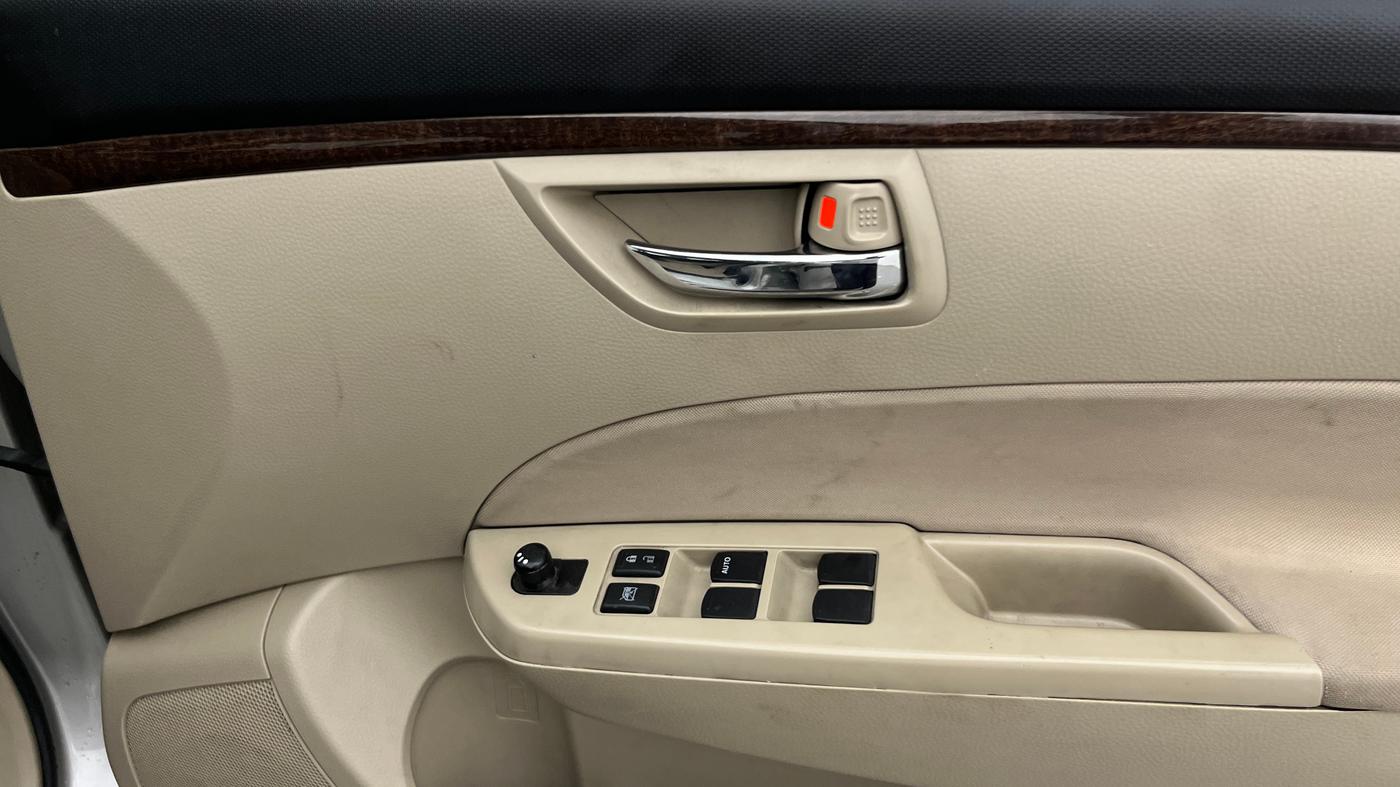 2013 Maruti Swift Dzire VXI, Petrol, Manual, 36,431 km, Driver Side Door Panels Control