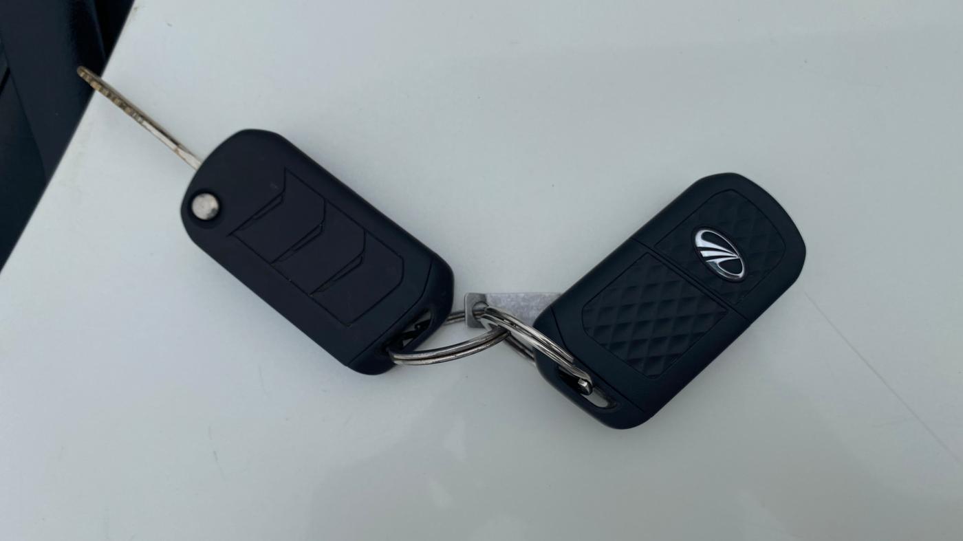 2019 Mahindra MARAZZO M2 8 STR, Diesel, Manual, 14,976 km, Key Close Up