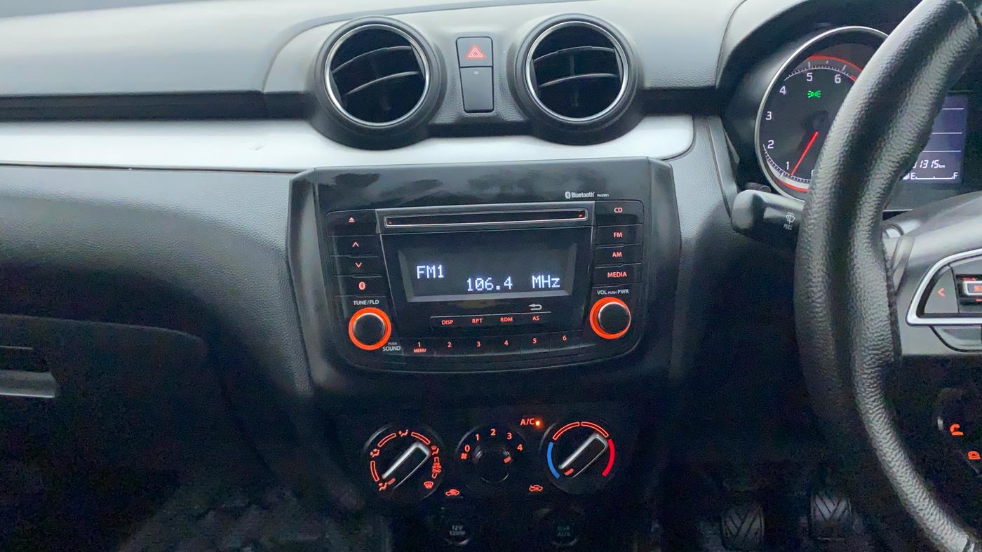 2020 Maruti Swift VXI, Petrol, Manual, 31,315 km, Air Conditioner