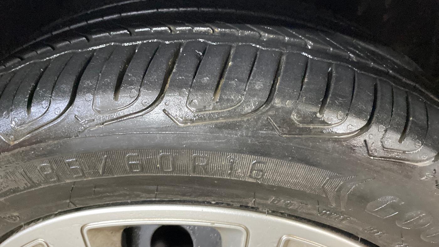 2023 Tata ALTROZ XM PLUS PETROL, Petrol, Manual, 16,151 km, Right Front Tyre Tread
