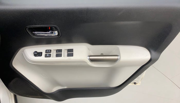 2017 Maruti IGNIS ZETA 1.2 AMT, Petrol, Automatic, 74,117 km, Driver Side Door Panels Control