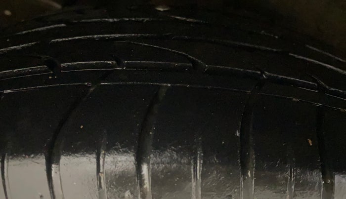 2019 Hyundai Creta SX AT 1.6 PETROL, Petrol, Automatic, 34,528 km, Right Rear Tyre Tread