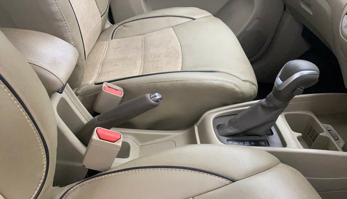 2019 Maruti Ertiga ZXI AT SHVS, Petrol, Automatic, 39,652 km, Gear Lever