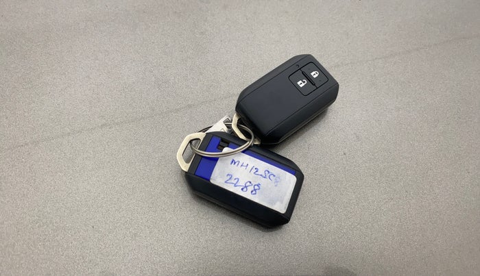 2019 Maruti Ertiga ZXI AT SHVS, Petrol, Automatic, 39,652 km, Key Close Up