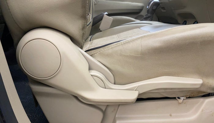 2019 Maruti Ertiga ZXI AT SHVS, Petrol, Automatic, 39,652 km, Driver Side Adjustment Panel