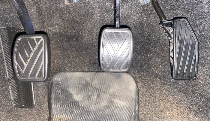 2018 Maruti Baleno DELTA PETROL 1.2, Petrol, Manual, 92,666 km, Pedals