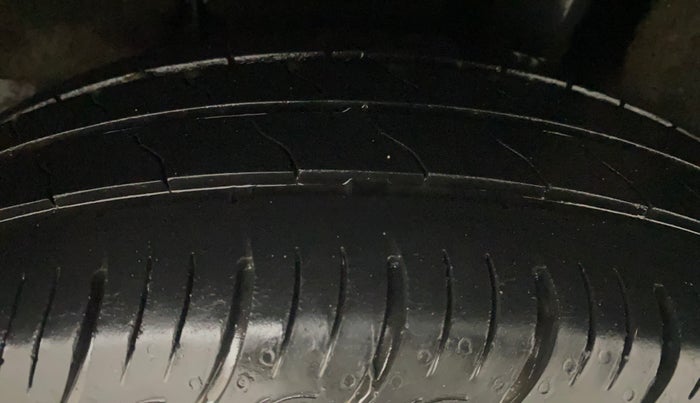 2018 Maruti Baleno DELTA PETROL 1.2, Petrol, Manual, 92,666 km, Left Rear Tyre Tread