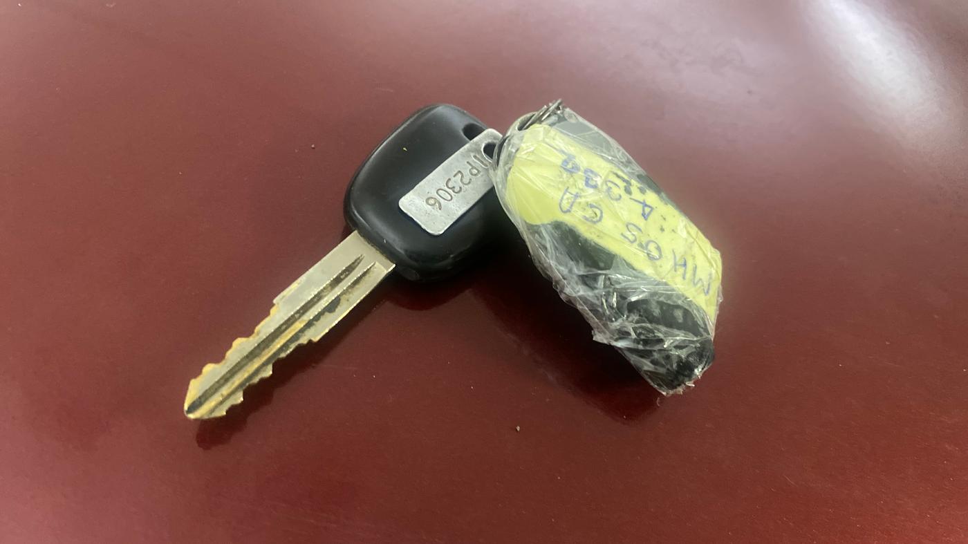 2014 Maruti Alto K10 VXI, Petrol, Manual, 24,398 km, Key Close Up