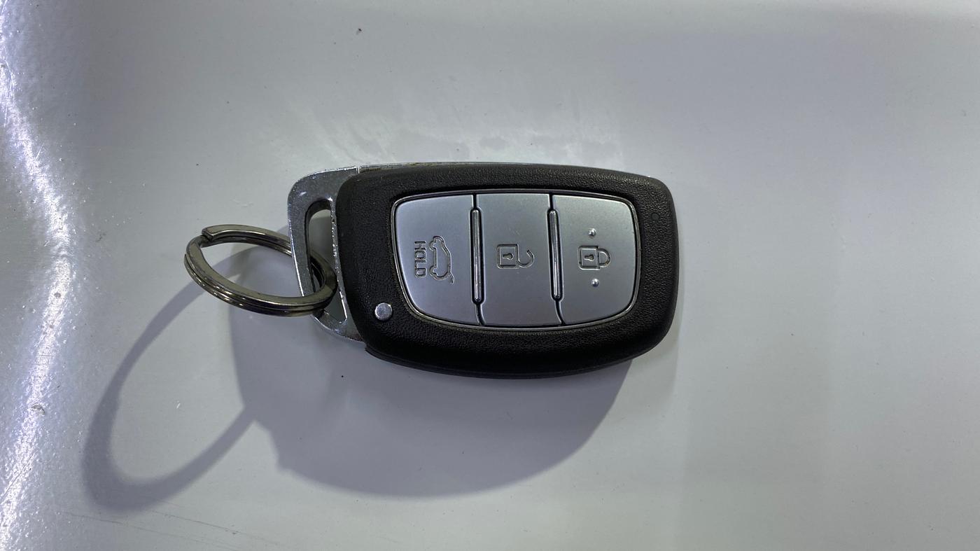 2020 Hyundai Elite i20 ASTA 1.2 (O), Petrol, Manual, 80,103 km, Key Close Up