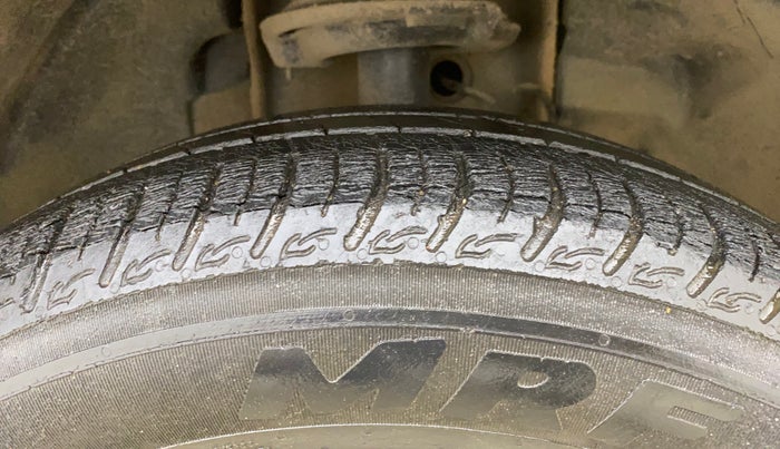 2018 Tata Tiago XZA PETROL, Petrol, Automatic, 23,525 km, Right Front Tyre Tread