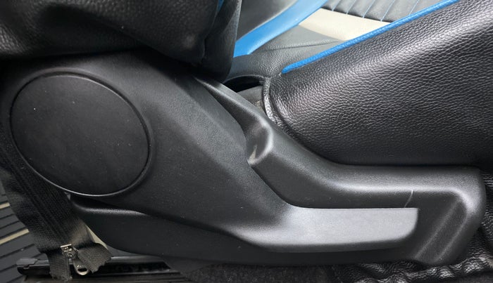2017 Maruti IGNIS DELTA 1.2 AMT, Petrol, Automatic, 58,951 km, Driver Side Adjustment Panel