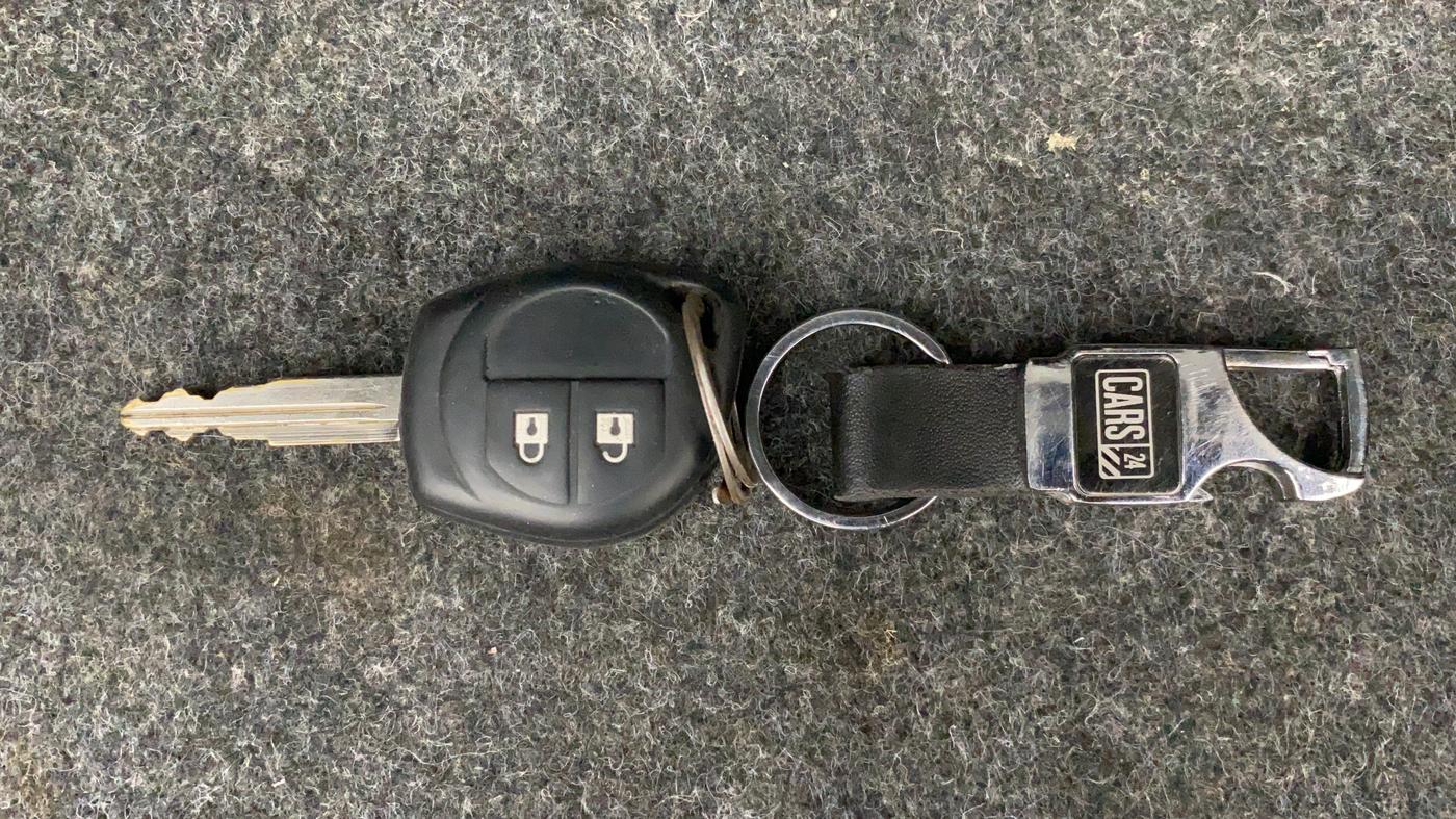 2021 Maruti Alto VXI PLUS, Petrol, Manual, 60,246 km, Key Close Up