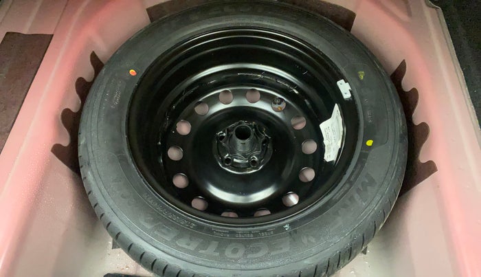 2023 Skoda SLAVIA STYLE 1.0L TSI AT, Petrol, Automatic, 17,580 km, Spare Tyre