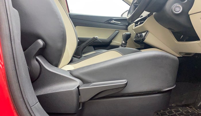 2023 Skoda SLAVIA STYLE 1.0L TSI AT, Petrol, Automatic, 17,580 km, Driver Side Adjustment Panel