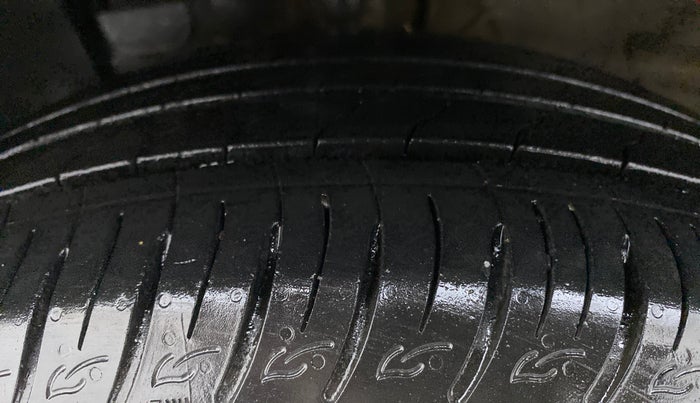 2019 Hyundai VENUE 1.0 TURBO GDI SX+ AT, Petrol, Automatic, 16,586 km, Left Front Tyre Tread