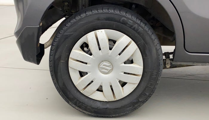 2016 Maruti Alto 800 VXI, Petrol, Manual, 29,135 km, Right Rear Wheel