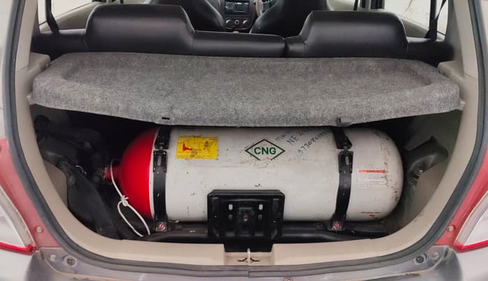 2016 Maruti Celerio VXI CNG, CNG, Manual, 97,934 km, Boot Inside
