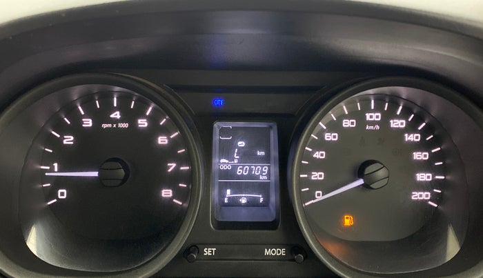 2017 Tata Tiago XT 1.2 REVOTRON, Petrol, Manual, 60,755 km, Odometer Image