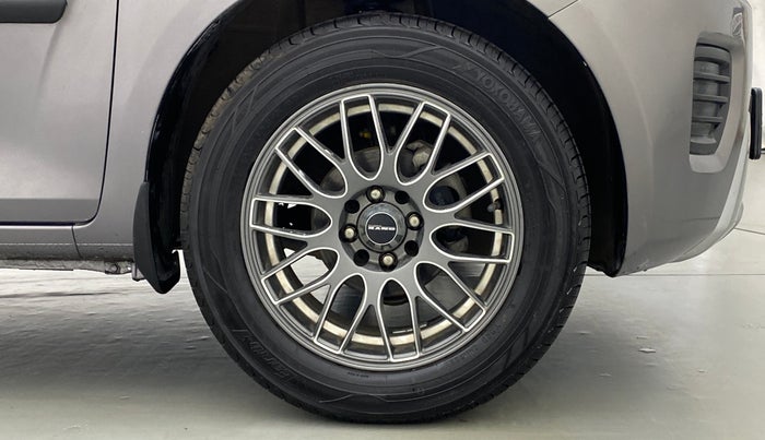 2020 Maruti IGNIS SIGMA 1.2 K12, Petrol, Manual, 38,863 km, Right Front Tyre