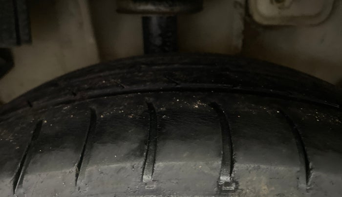 2020 Tata Tiago XZ PLUS PETROL, Petrol, Manual, 95,668 km, Right Rear Tyre Tread