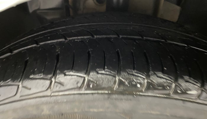 2020 Tata Tiago XZ PLUS PETROL, Petrol, Manual, 95,668 km, Left Front Tyre Tread