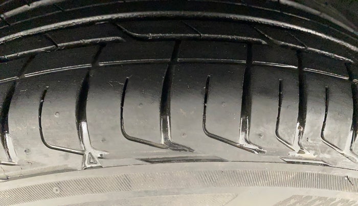 2022 Tata NEXON XZ PLUS DIESEL DARK EDITION, Diesel, Manual, 88,407 km, Left Front Tyre Tread