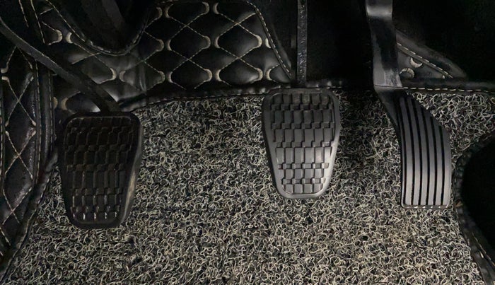 2022 Tata NEXON XZ PLUS DIESEL DARK EDITION, Diesel, Manual, 88,407 km, Pedals