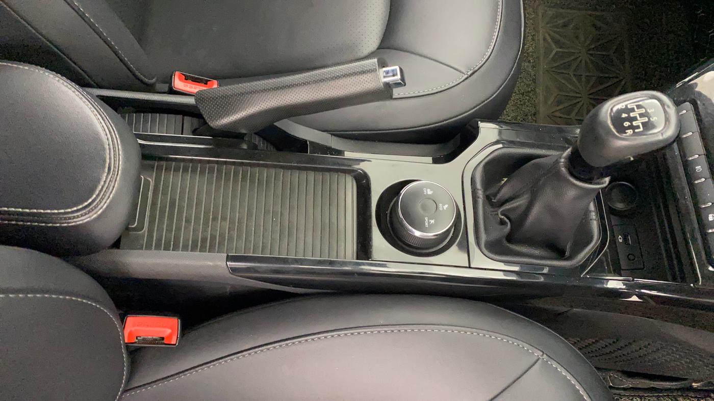 2022 Tata NEXON XZ PLUS DIESEL DARK EDITION, Diesel, Manual, 88,523 km, Gear Lever