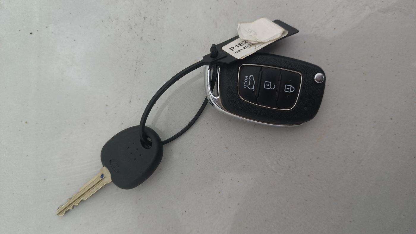 2019 Hyundai Elite i20 SPORTZ PLUS 1.2, Petrol, Manual, 35,304 km, Key Close Up