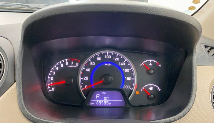 2017 Hyundai Grand i10 SPORTZ (O) AT 1.2 KAPPA VTVT, Petrol, Automatic, 69,552 km, Odometer Image