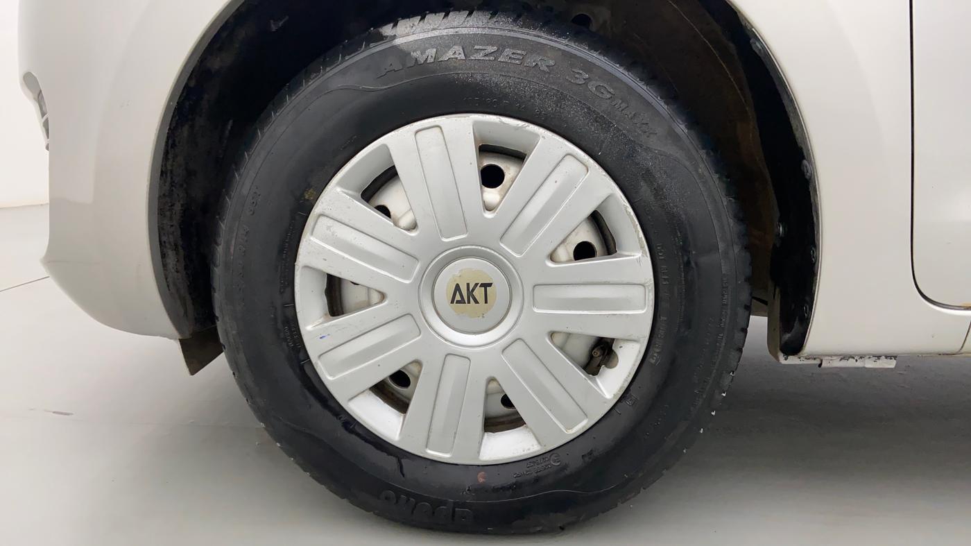 2018 Maruti Swift LXI, Petrol, Manual, 11,201 km, Left Front Wheel