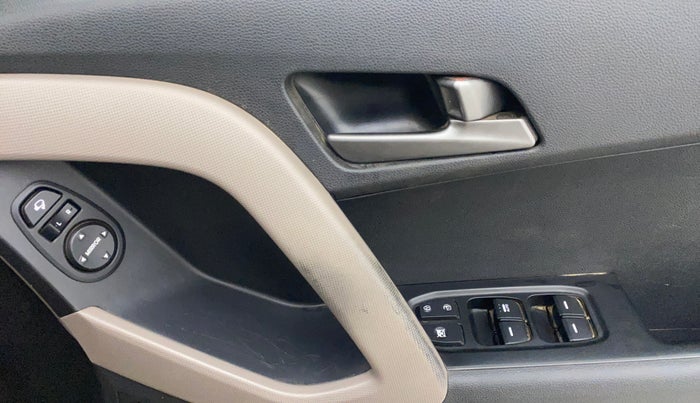 2017 Hyundai Creta SX PLUS AT 1.6 DIESEL, Diesel, Automatic, 86,786 km, Driver Side Door Panels Control