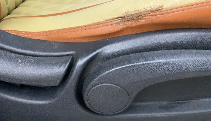 2017 Hyundai Creta SX PLUS AT 1.6 DIESEL, Diesel, Automatic, 86,786 km, Driver Side Adjustment Panel