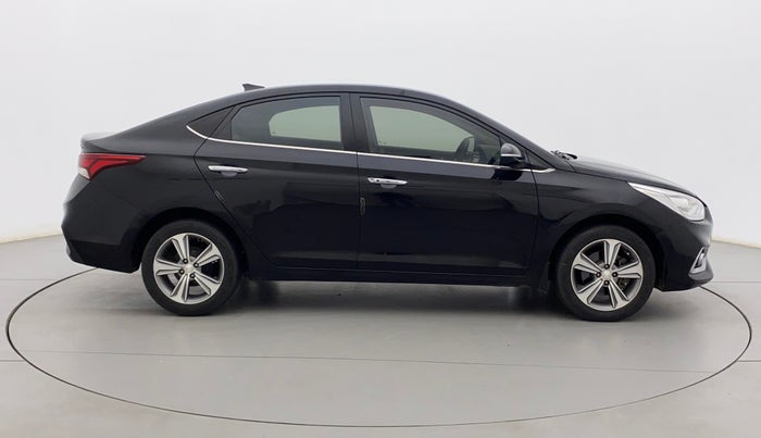 2019 Hyundai Verna 1.6 SX (O) CRDI MT, Diesel, Manual, 72,068 km, Right Side View